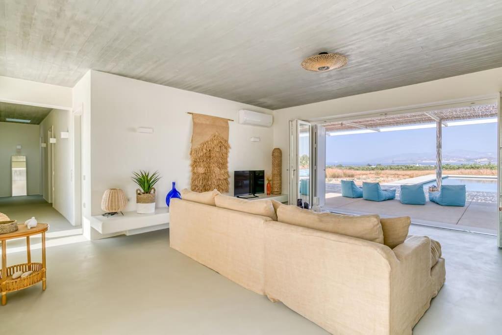 Villa Lampsi - Spacious & Modern Isterni  Extérieur photo